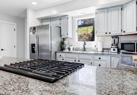 615 Mariner Village Morgantown WV 26508