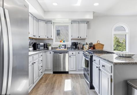 615 Mariner Village Morgantown WV 26508