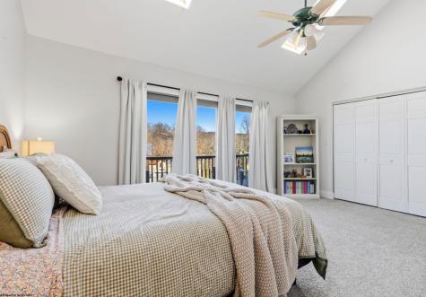 615 Mariner Village Morgantown WV 26508