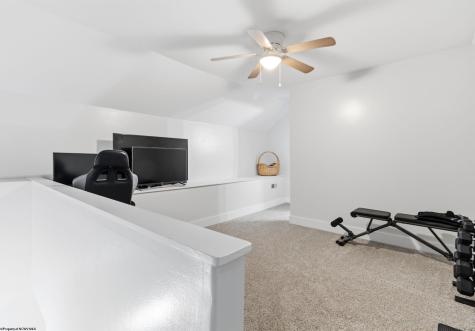 615 Mariner Village Morgantown WV 26508