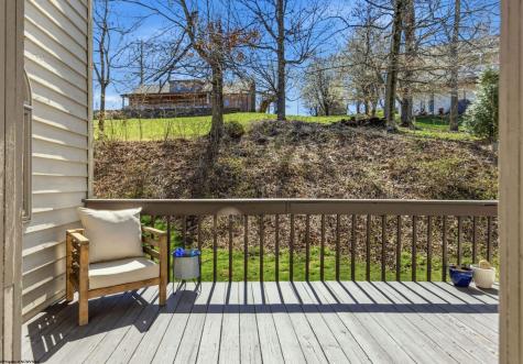 615 Mariner Village Morgantown WV 26508