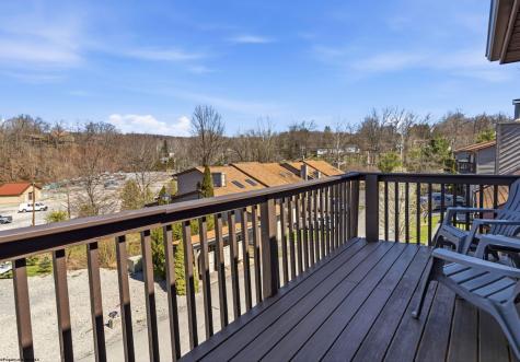 615 Mariner Village Morgantown WV 26508