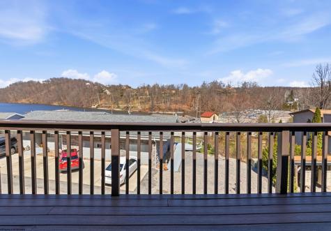 615 Mariner Village Morgantown WV 26508