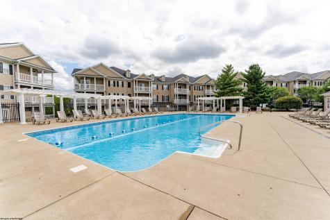 1111 Suncrest Village Morgantown WV 26505