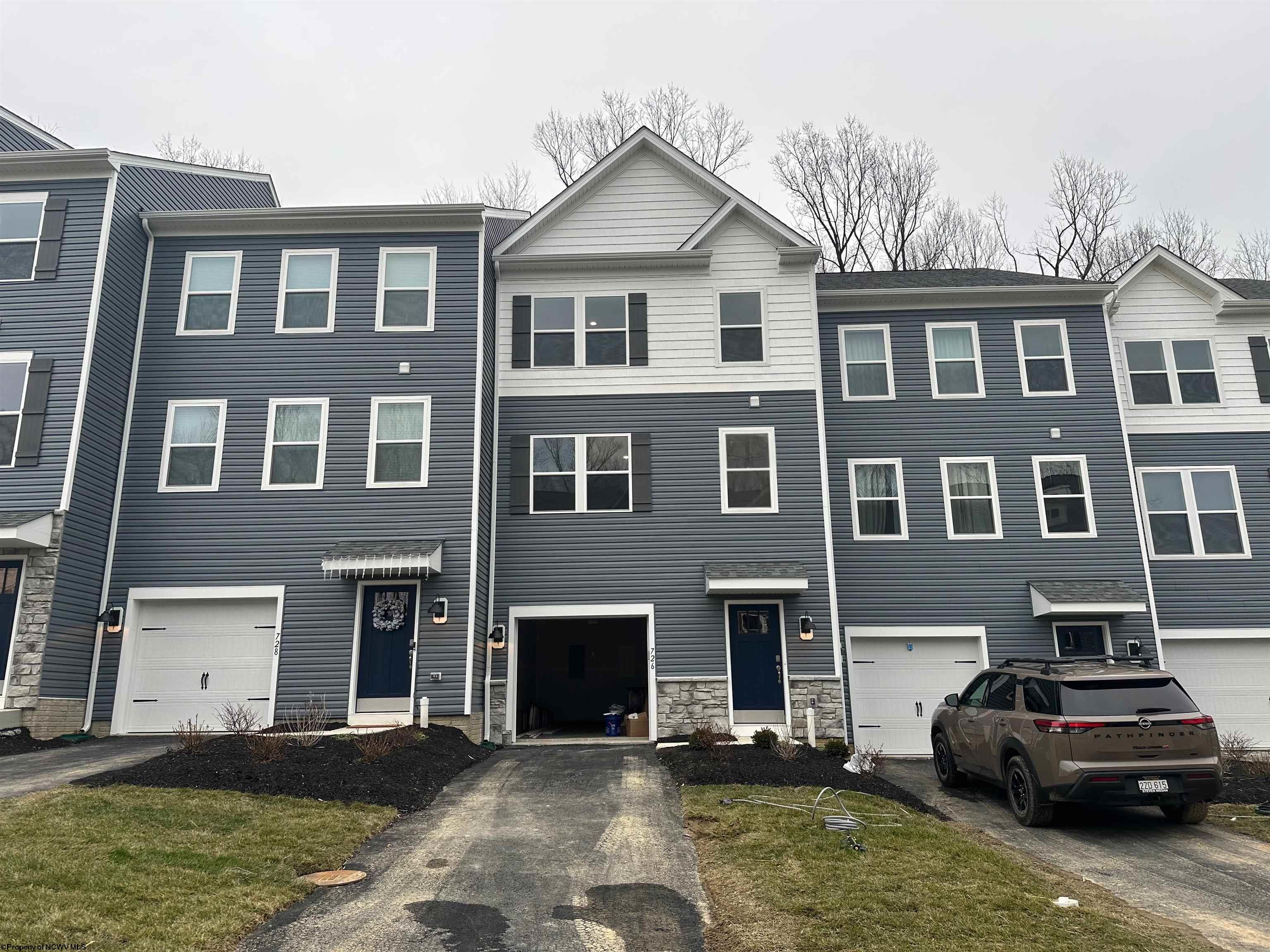 726 Hardman Drive Morgantown WV 26501