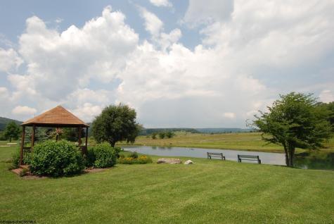 69 Deerfield Village Davis WV 26260
