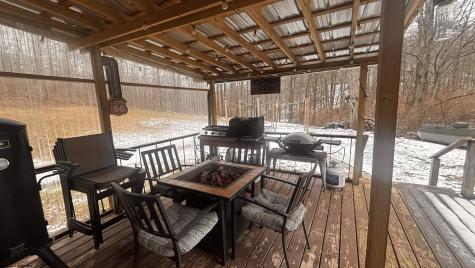 5055 Maxwell Ridge Road West Union WV 26456