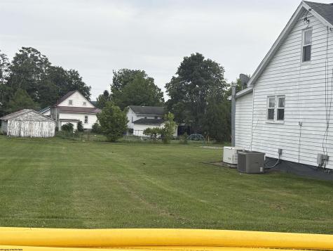 19 Tucker Street Buckhannon WV 26201-2554
