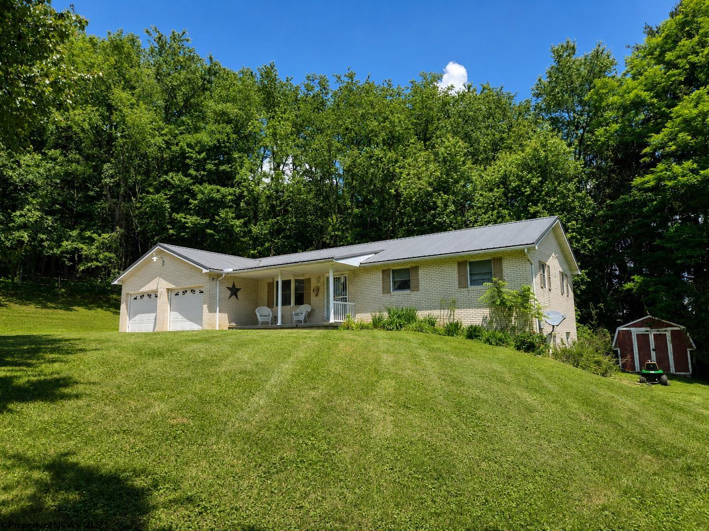 49 Price Hill Road Morgantown WV 26501-2319