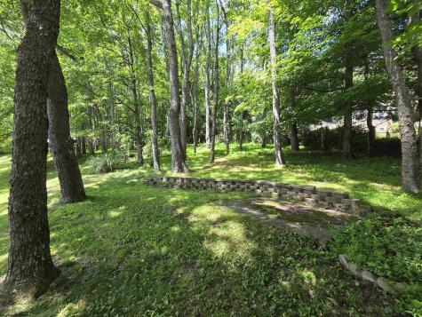 49 Price Hill Road Morgantown WV 26501-2319