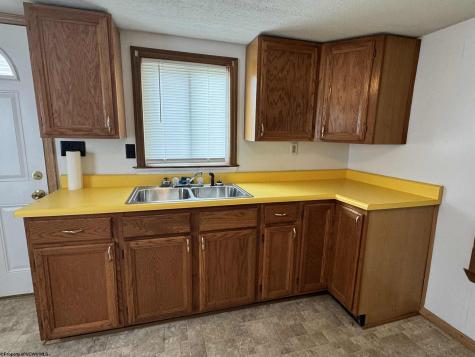 133 Sisler Street Kingwood WV 26537