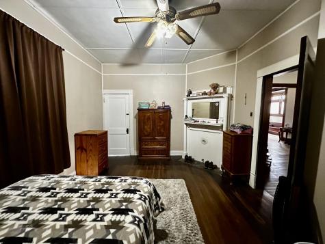 103 Washington Street Mannington WV 26582-0000