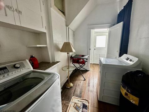 103 Washington Street Mannington WV 26582-0000
