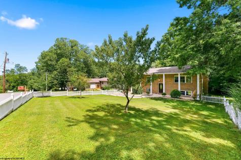 878 Shaffer Lane Morgantown WV 26508
