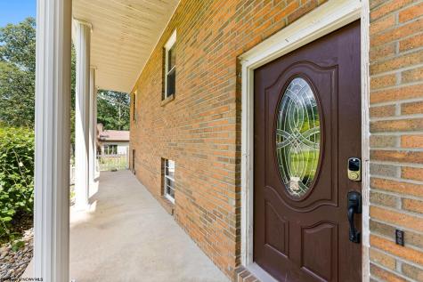 878 Shaffer Lane Morgantown WV 26508