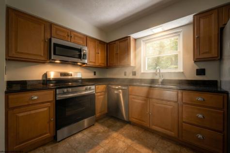 878 Shaffer Lane Morgantown WV 26508
