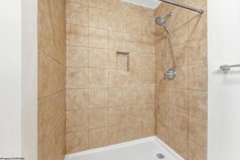 878 Shaffer Lane Morgantown WV 26508