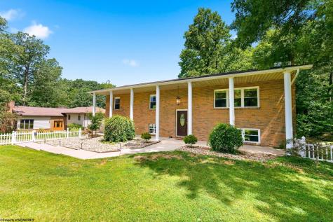 878 Shaffer Lane Morgantown WV 26508