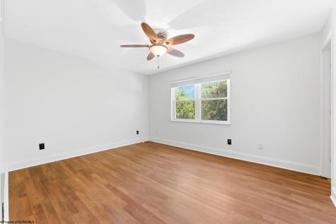 878 Shaffer Lane Morgantown WV 26508