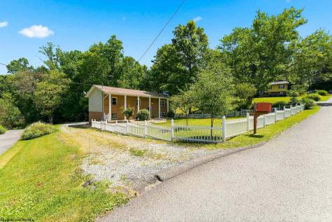 878 Shaffer Lane Morgantown WV 26508