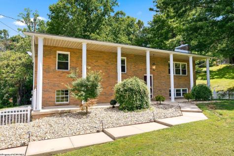 878 Shaffer Lane Morgantown WV 26508
