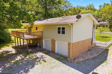878 Shaffer Lane Morgantown WV 26508