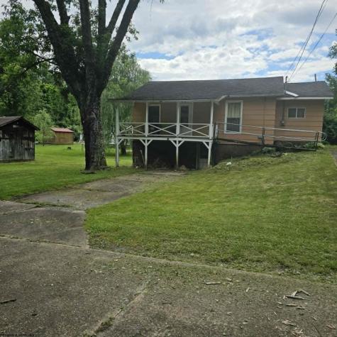 2861 Wilsonburg Road Clarksburg WV 26301