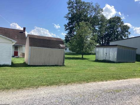 53 Farnsworth Avenue Buckhannon WV 26201
