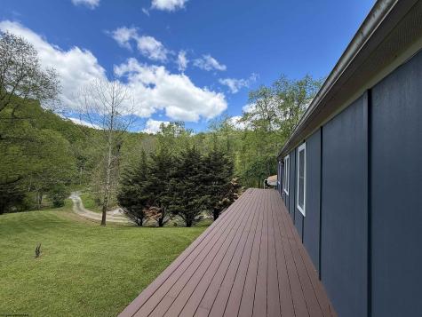 804 Jewelweed Road Bristol WV 26426