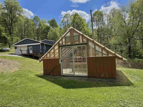 804 Jewelweed Road Bristol WV 26426