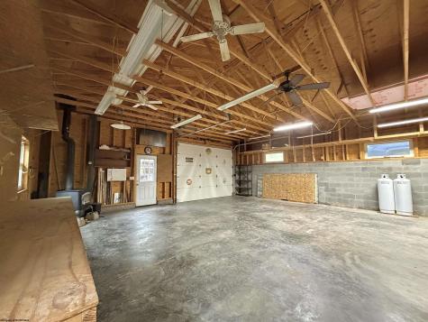 804 Jewelweed Road Bristol WV 26426