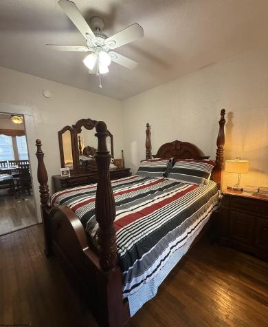 8026 Plainwood Avenue Stonewood WV 26301