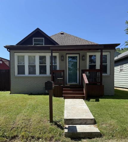 8026 Plainwood Avenue Stonewood WV 26301