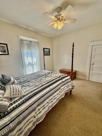 8026 Plainwood Avenue Stonewood WV 26301