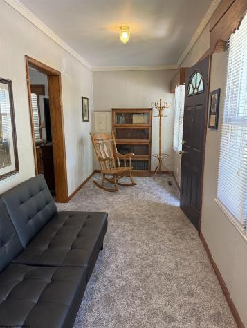 8026 Plainwood Avenue Stonewood WV 26301