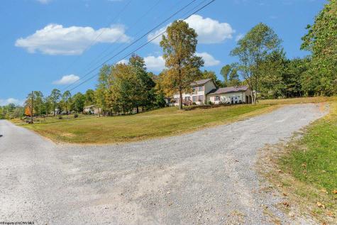 388 Arbogast Lane Morgantown WV 26508