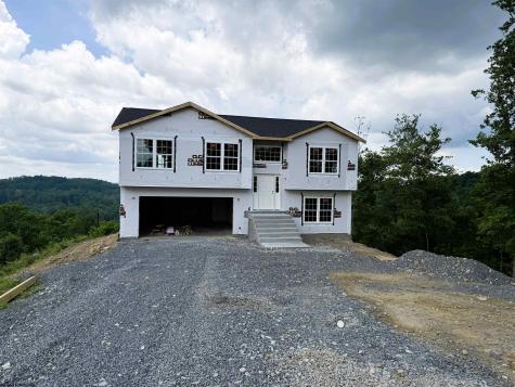 120 Heston Farm Circle Fairmont WV 26554