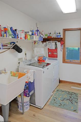 1516 White Oak School Road Terra Alta WV 26764