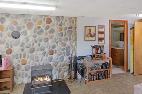 1516 White Oak School Road Terra Alta WV 26764