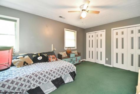 13 Devin Lane Morgantown WV 26508