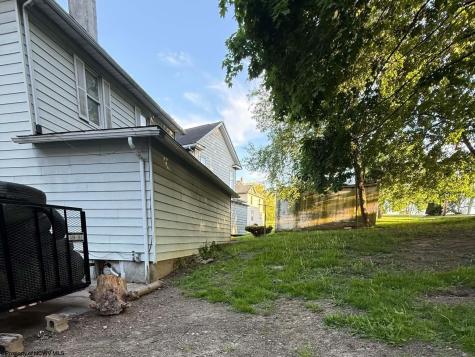 178 East Street Masontown WV 26542