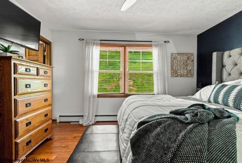 12 Coolview Lane Bridgeport WV 26330