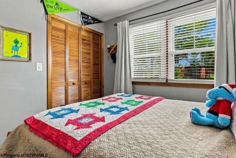 12 Coolview Lane Bridgeport WV 26330