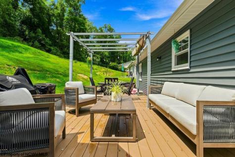 12 Coolview Lane Bridgeport WV 26330