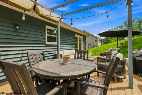 12 Coolview Lane Bridgeport WV 26330