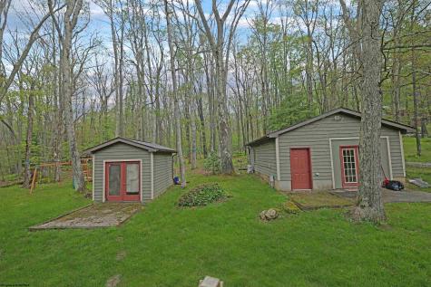 17 Goldfinch Lane Terra Alta WV 26764