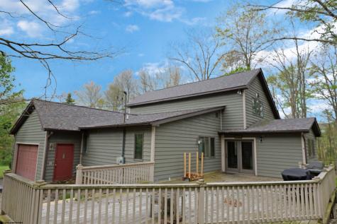17 Goldfinch Lane Terra Alta WV 26764