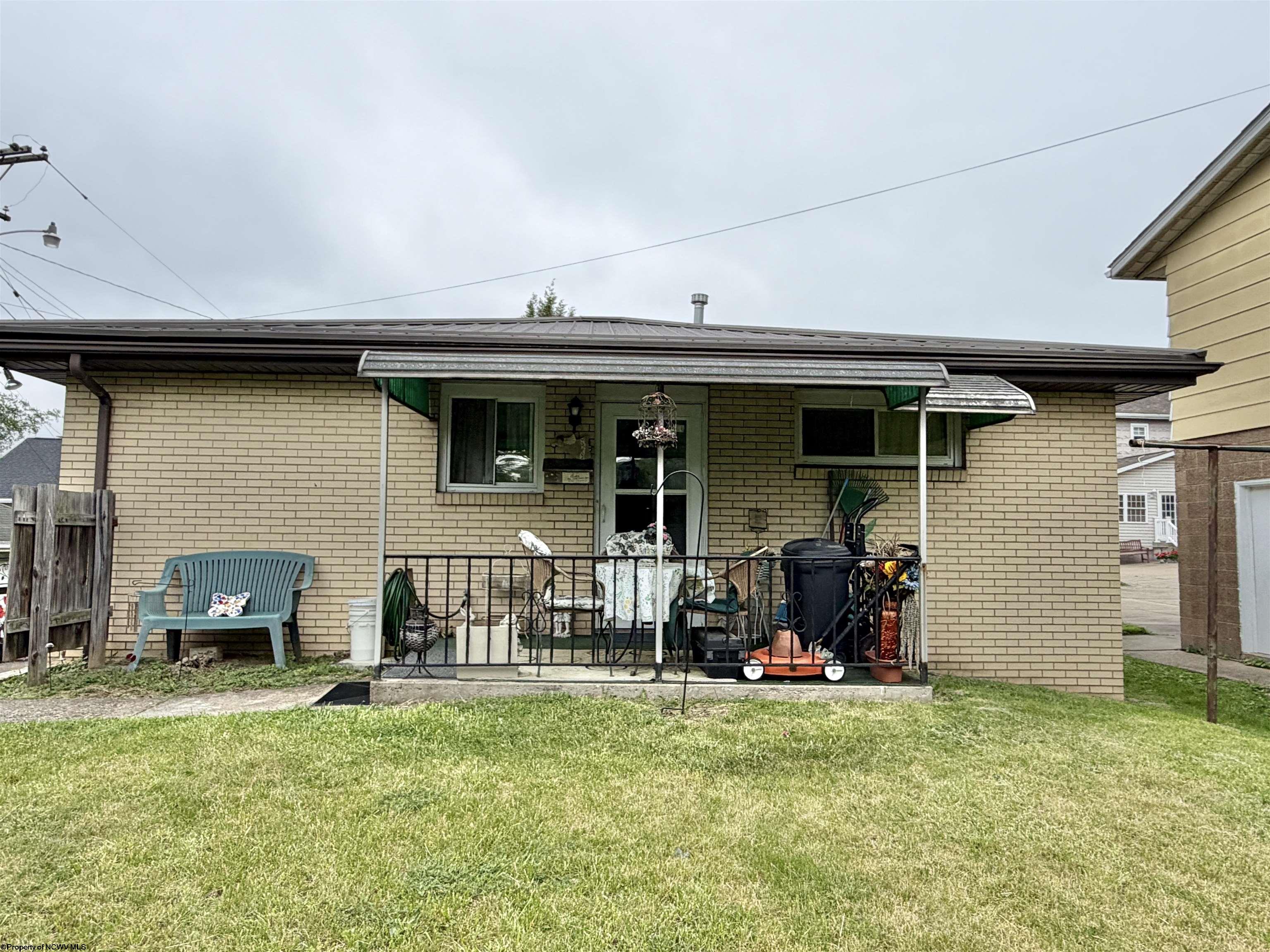 520 Mahan Avenue Follansbee WV 26037