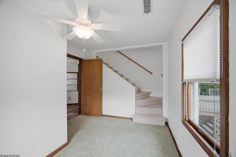 122 E Smith Street Bridgeport WV 26330