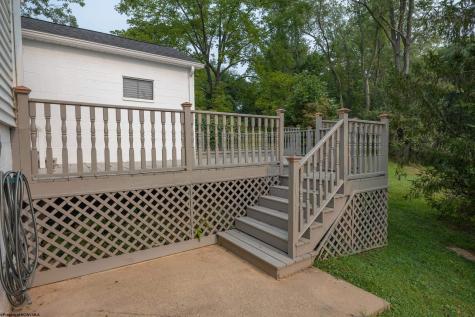 122 E Smith Street Bridgeport WV 26330
